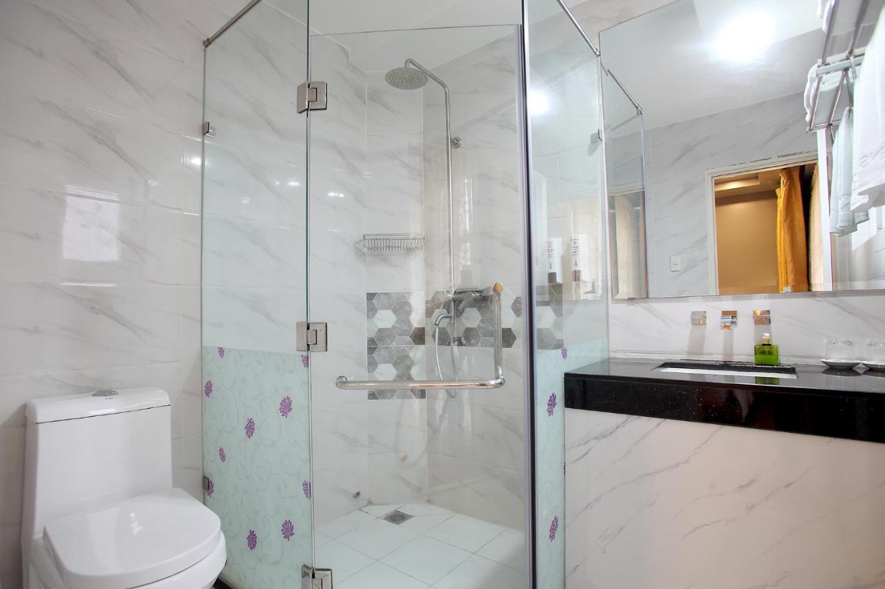 Sunshine Boutique Hotel Phu My Hung Хошимін Екстер'єр фото
